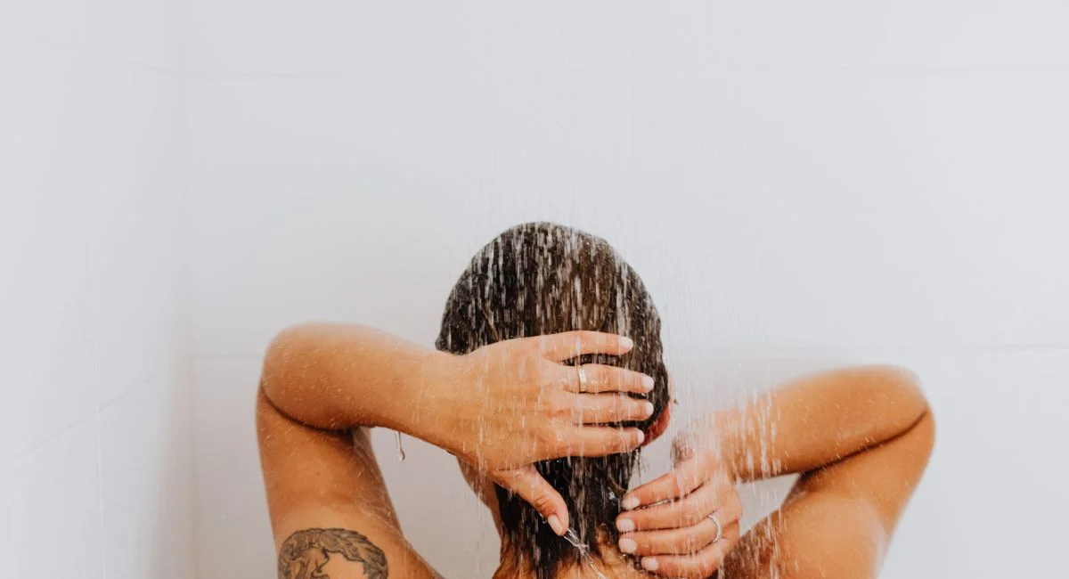 Illustration, shampoing sans paraben ni silicone